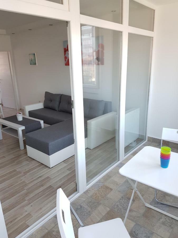 Apartment Alex Miramare ซาเกร็บ ภายนอก รูปภาพ