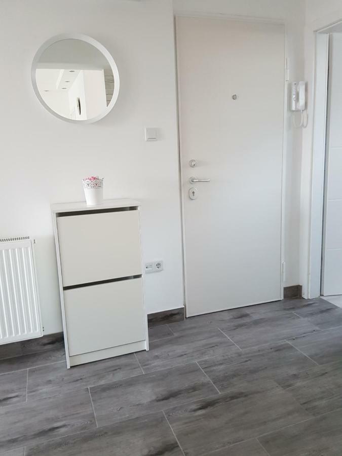 Apartment Alex Miramare ซาเกร็บ ภายนอก รูปภาพ