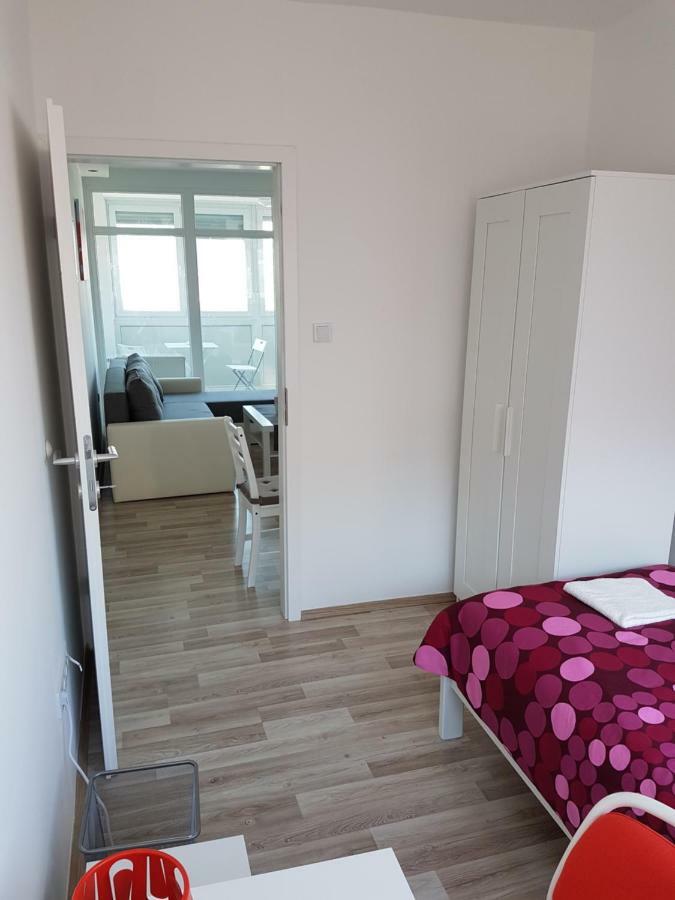 Apartment Alex Miramare ซาเกร็บ ภายนอก รูปภาพ